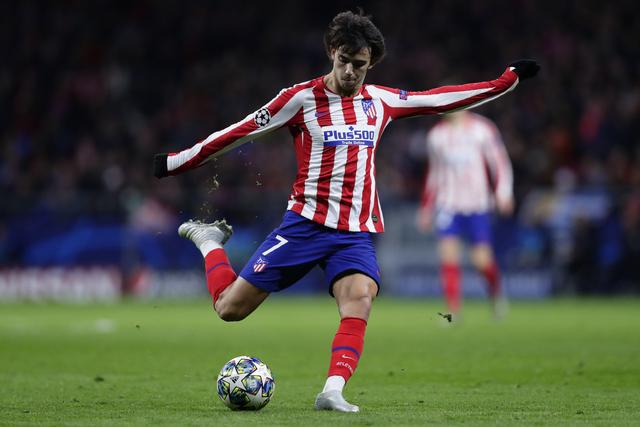 在激烈的英 在激烈的英